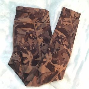 Camo Lululemon Leggings